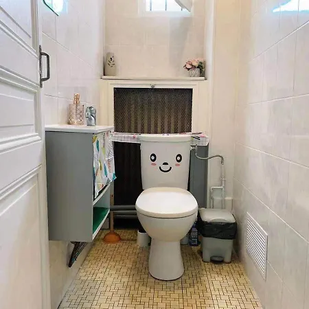 Rainbow Villa, One Bed In Shared Room, Please Choose Male Or Female Correctly, Not Mixed, Check In From 16h00 To 23h50 Hostel *