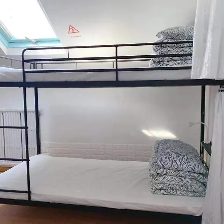 Rainbow Villa, One Bed In Shared Room, Please Choose Male Or Female Correctly, Not Mixed, Check In From 16h00 To 23h50